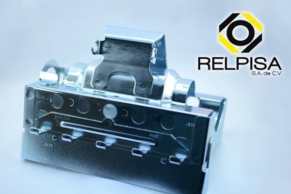 Zinc Línea de Colgado